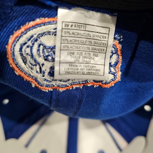Vintage University of Florida Gators Fitted Hat Cap White Blue UF One Size NCAA - Picture 8 of 8